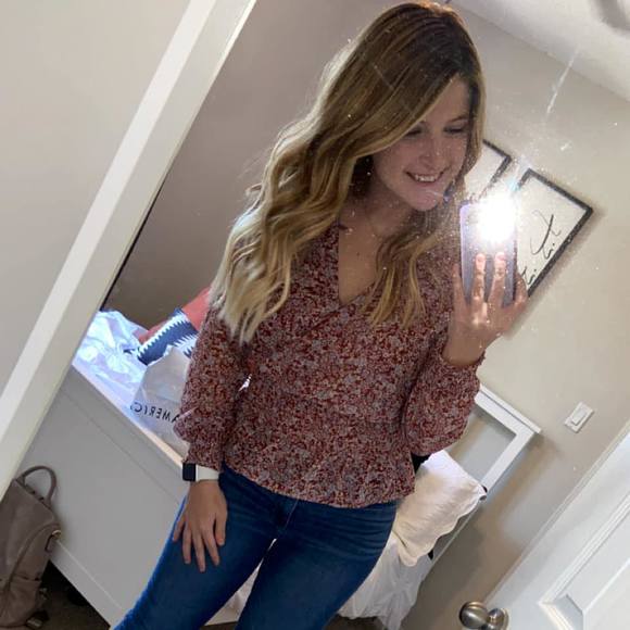 Meet your Posher, Taylor - Picture 1 of 1